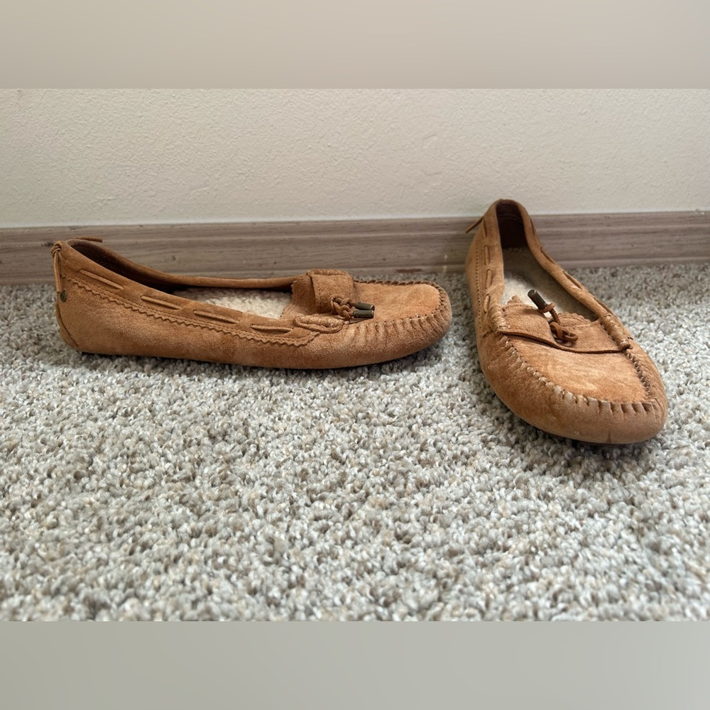 UGG Women's Chestnut Suede Moccasin Slippers